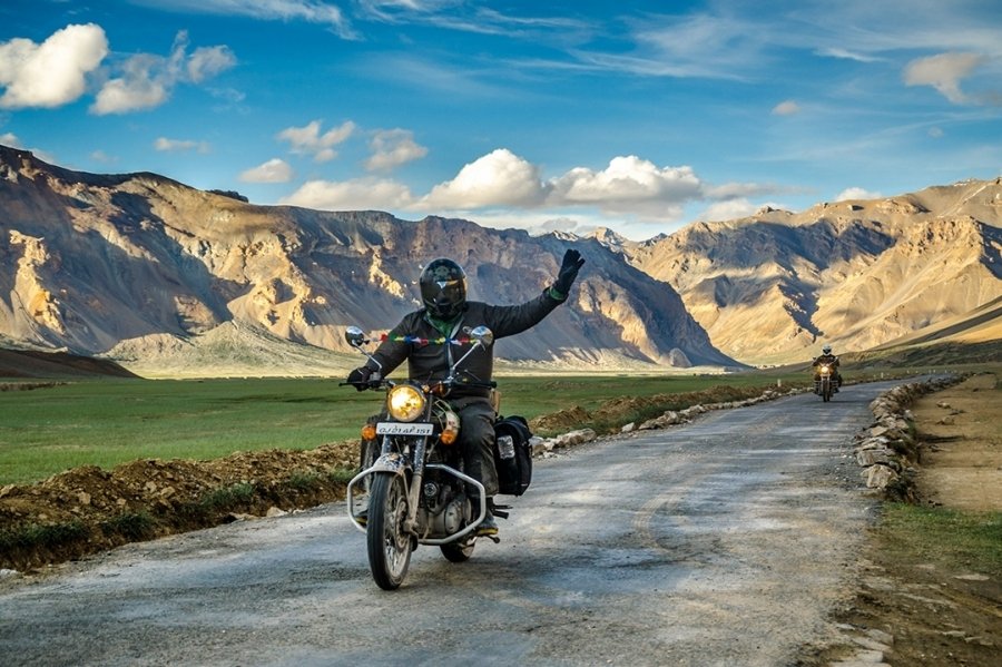 Manali To Leh Ladakh Motorbike Expedition